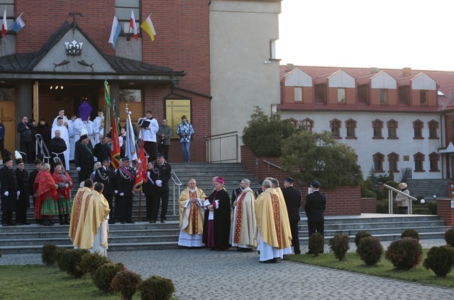 Znaki Bożego Miłosierdzia w Harmężach