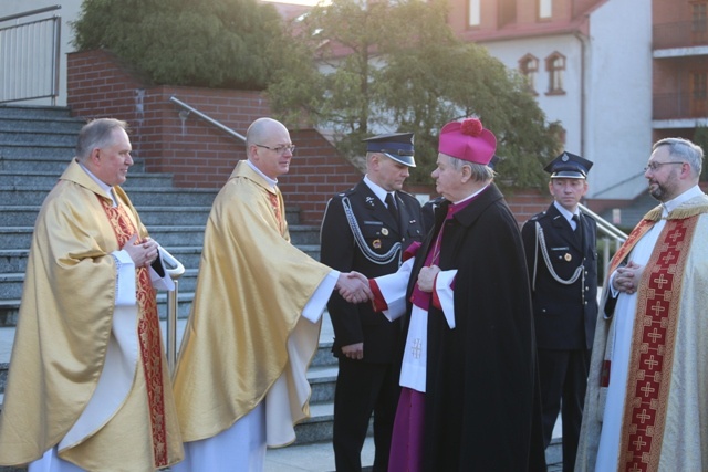 Znaki Bożego Miłosierdzia w Harmężach