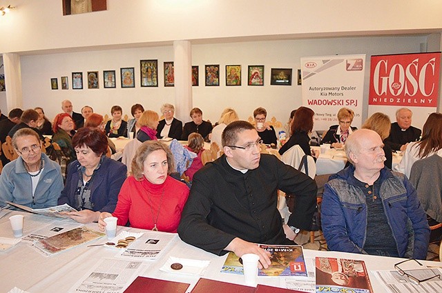  Konkurs kończy spotkanie członków redakcji gazetek parafialnych w Ludźmierzu