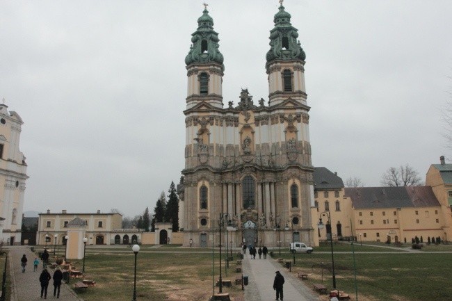 Cystersi wracają do Krzeszowa?