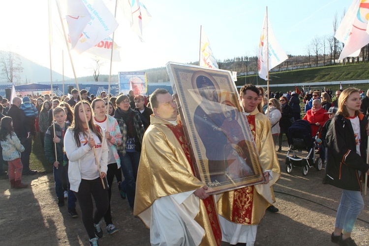 Msza papieska na stadionie