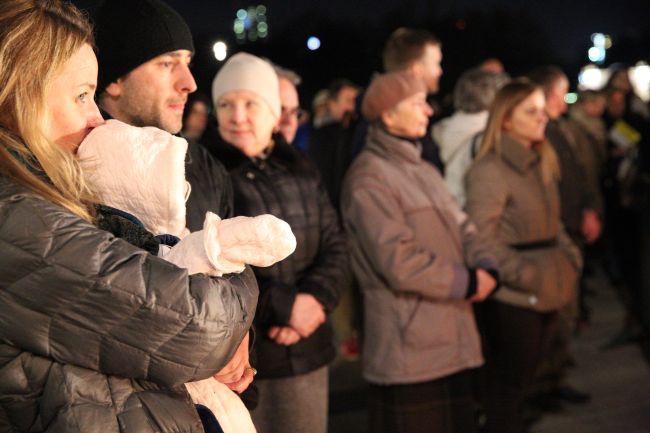 Warszawa pamięta o papieżu