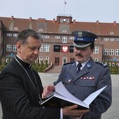 Biskup polowy u przyszłych policjantów