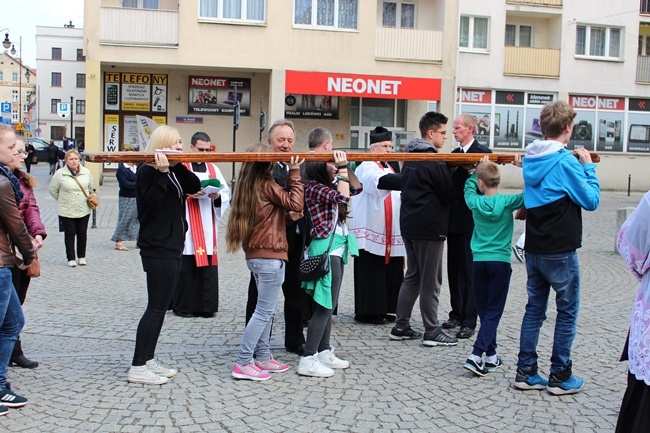 Symbole ŚDM w Oleśnicy