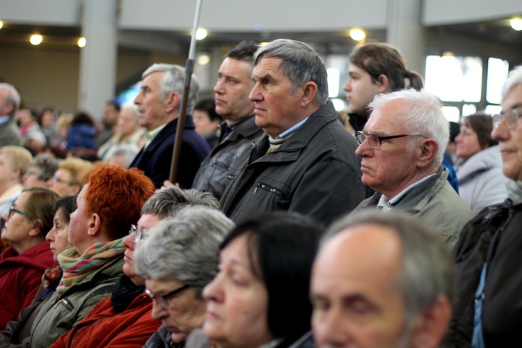 Zawierzenie archidiecezji wrocławskiej Bożemu Miłosierdziu