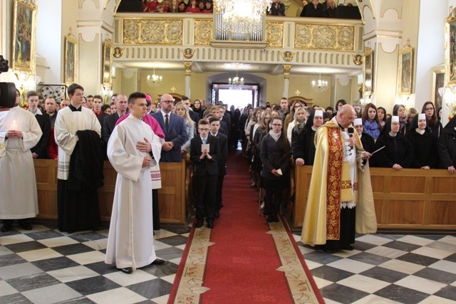 Znaki Bożego Miłosierdzia w Zabrzegu