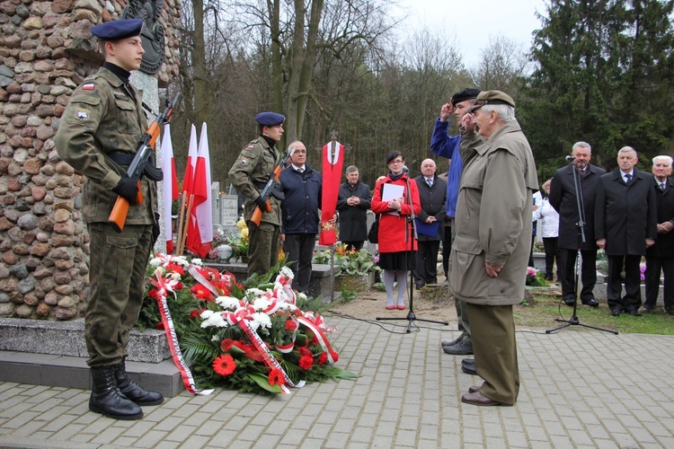 Obchody 76. rocznicy zbrodni katyńskiej