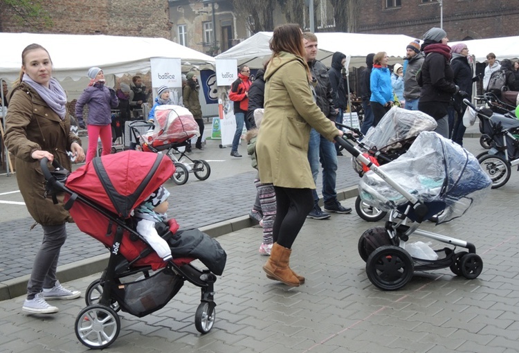 BuggyGym i rodzinne wyścigi wózków