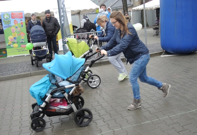 BuggyGym i rodzinne wyścigi wózków