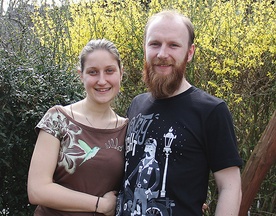  Paulina i Marcin Kucabowie są małżeństwem od września ubiegłego roku. Oboje posługują w diakonii liturgicznej Ruchu Światło–Życie