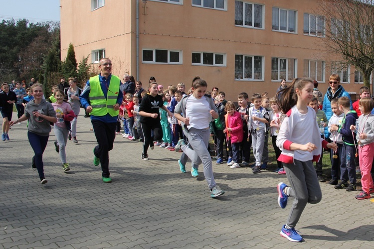 Ogólnoszkolny projekt "Katyń - Pamiętamy"