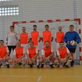 Brązowy medal księży w futsalu