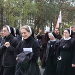 Pielgrzymka z Roszkowej Woli do Żdżar w 27. rocznicę beatyfikacji Franciszki Siedliskiej