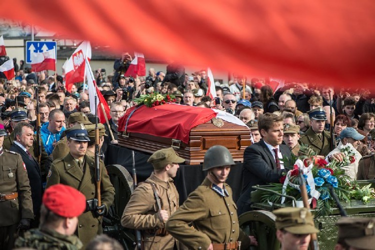 Pogrzeb Łupaszki