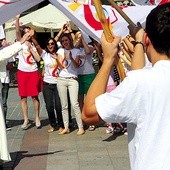 Światowe Dni Młodzieży stanowią dla młodych odpowiedź na naturalną potrzebę świętowania. Na zdjęciu scena z promującego ŚDM spotu