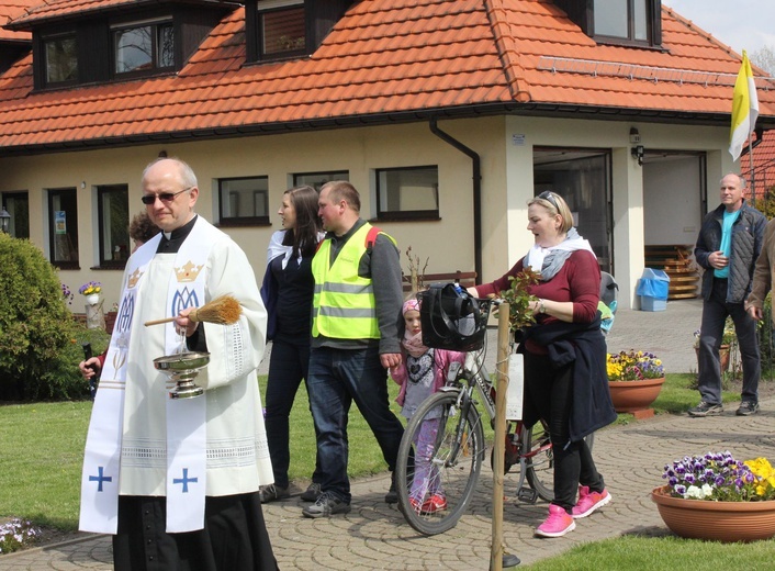 3. Pielgrzymka szensztacka z Żernik do Rokitnicy u celu