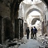 Wielkopostna akcja w Aleppo: baniak oliwy dla każdej rodziny 