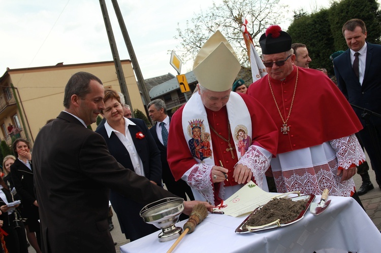 Obchody w Bolesławiu