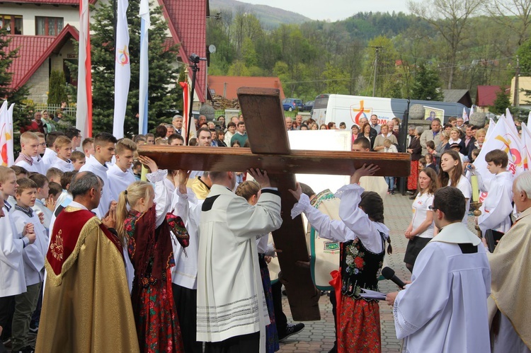 Symbole ŚDM w Kamienicy