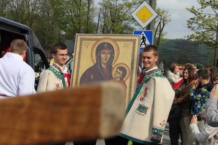 Symbole ŚDM w Kamienicy