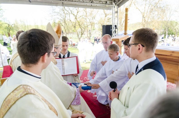 Diecezjalna Pielgrzymka Ministrantów i Lektorów do Paradyża