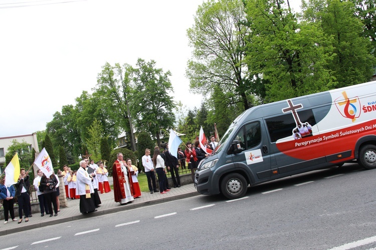 Krzyż i ikona w Radłowie