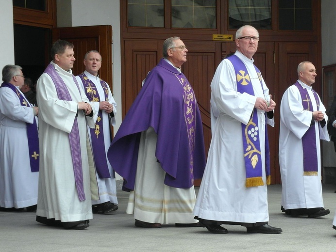 Pogrzeb śp. ks. Leonarda Stroki cz. 2