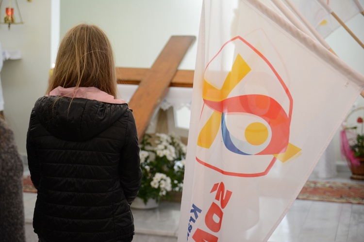 Symbole ŚDM w kaplicy szpitala w Mielcu