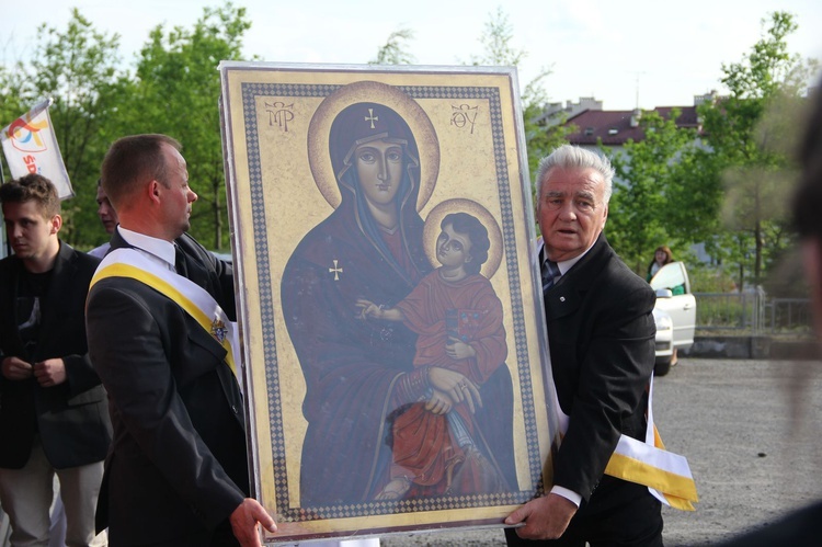 Symbole ŚDM w kościele bł. Karoliny w Tarnowie