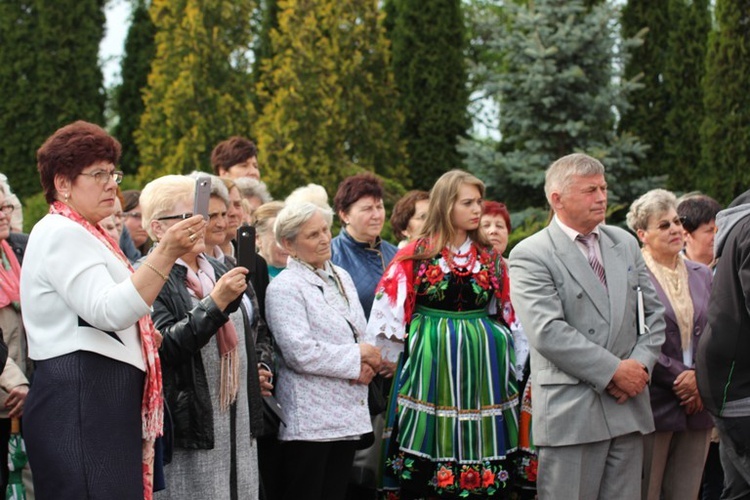 III Diecezjalna Pielgrzymka Kobiet - cz. 3