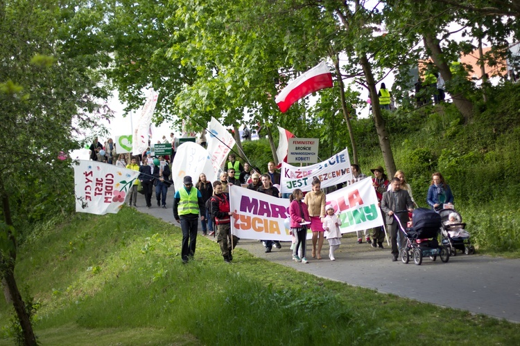 Marsz dla Życia i Rodziny w Olsztynie