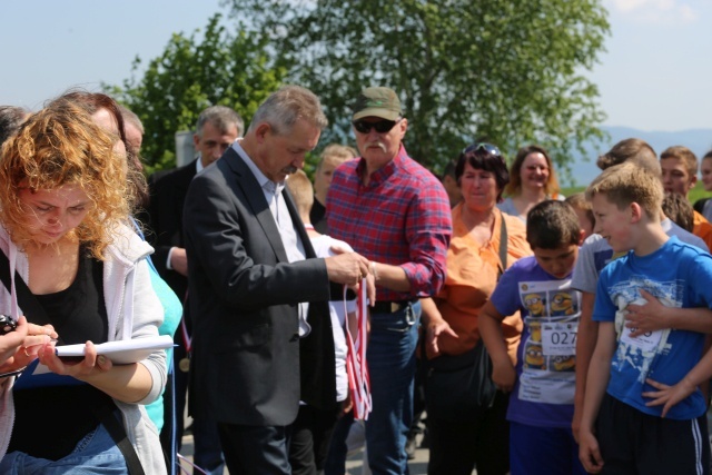 Bieg im. św. Jana Pawła II w Pietrzykowicach