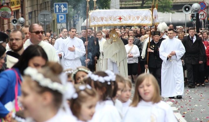 Miłość wbrew prawom dżungli