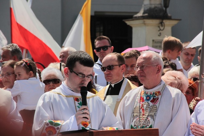 Boże Ciało w Łowiczu - Procesja