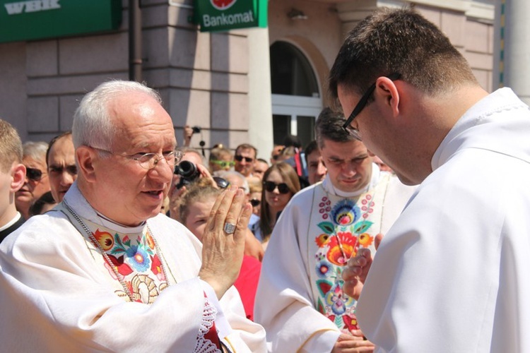 Boże Ciało w Łowiczu - Procesja