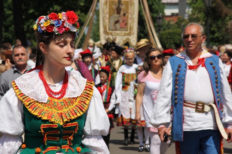 Boże Ciało w Łowiczu - Procesja