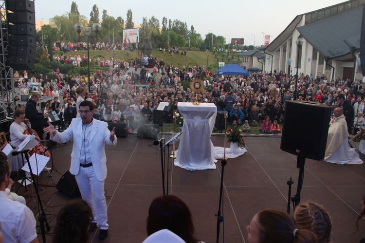 Zielonogórski Koncert Uwielbienia