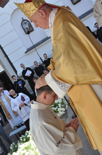 Święcenia kapłańskie u redemptorystów w Tuchowie