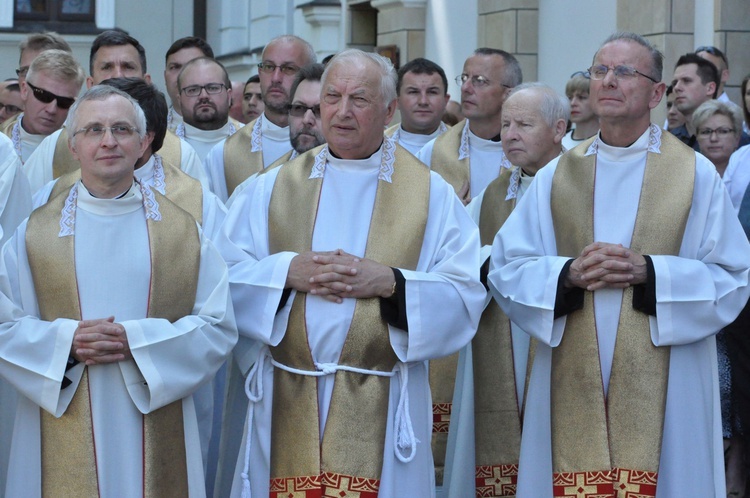 Święcenia kapłańskie u redemptorystów w Tuchowie