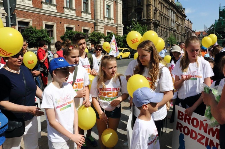 IV Marsz dla Życia i Rodziny - Kraków 2016