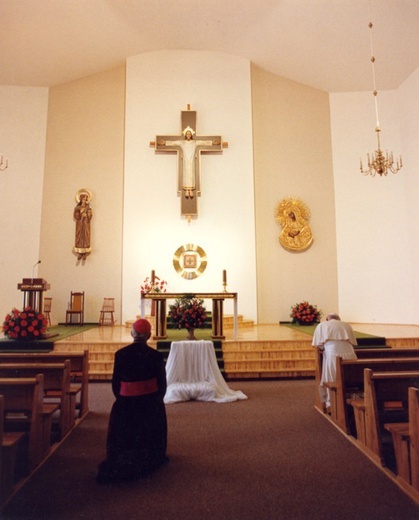 Modlitwa w kaplicy radomskiego seminarium
