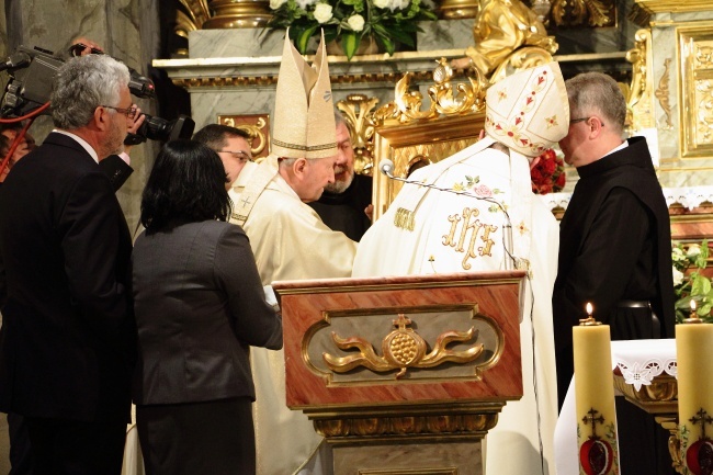 Koronacja obrazu Świętej Rodziny "Salus Infirmorum" u bonifratrów