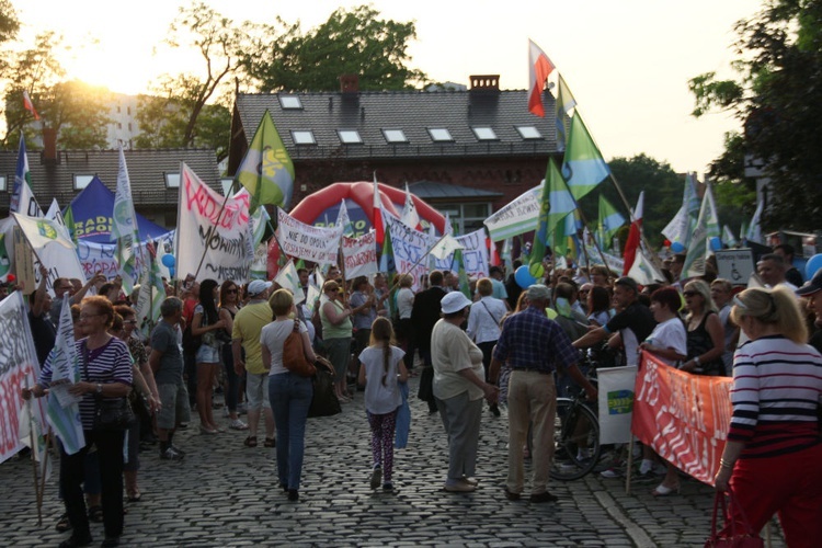 Festiwalowa manifestacja przeciw powiększeniu Opola kosztem gmin