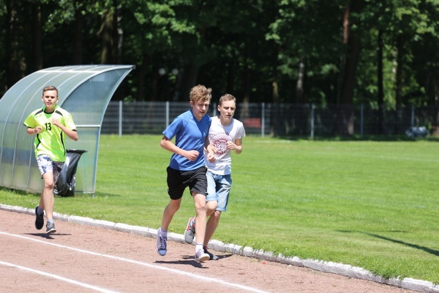 Diecezjalna spartakiada ministrantów w Zabrzegu - 2016