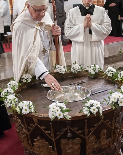 Celebracja odnowienia przyrzeczeń chrztu 