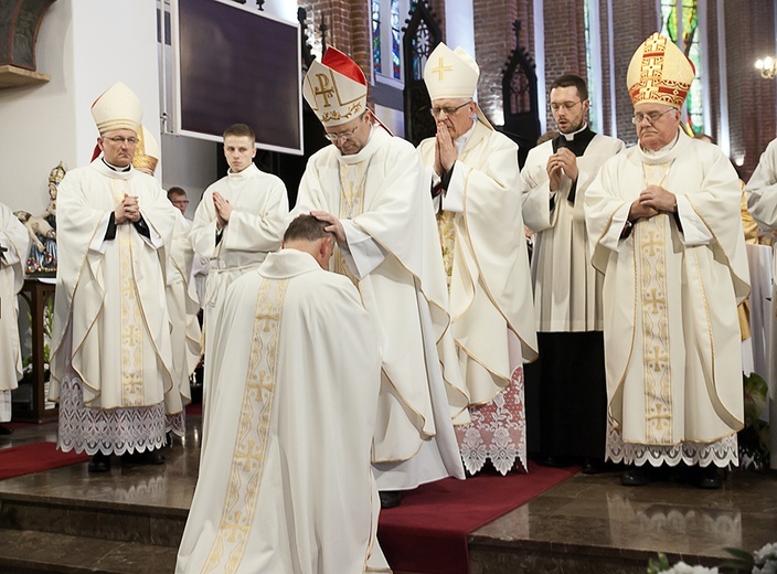 Sakra bp. Krzysztofa Włodarczyka