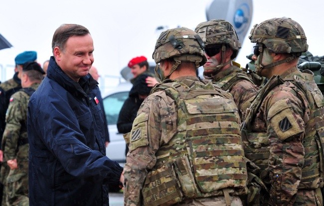 Prezydent na ćwiczeniach Anakonda 16