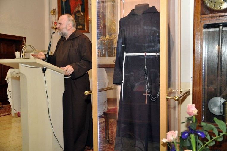Relikwie o. Pio w Słupsku