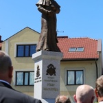 Poświęcenie pomnika św. abp. Bilczewskiego w Wilamowicach