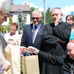 Poświęcenie pomnika św. abp. Bilczewskiego w Wilamowicach